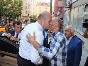 Bakan Soylu Şehit Evini Ziyaret Etti