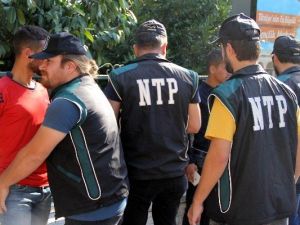 Okul Önleri Ve Parklarda Uyuşturucu Denetimi