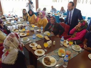 Ünye Belediyesi’nden Şehit Ve Gazi Ailelerine Yemek