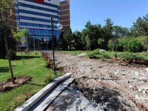 Anadolu Üniversitesi Altyapı Ve Üstyapı Çalışmalarını Aralıksız Sürdürüyor
