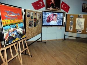 Şehit Sınıf Arkadaşlarının Kendi Yaptığı Resimler Sergilendi