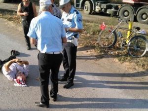 Bisikletten Düşen Kişi Yaralandı