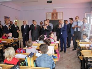 70 Yaşında Liseyi Bitirdi, Hedefini Mimarlık Olarak Belirledi