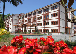 RTEÜ'ye Başbakan Ayarı