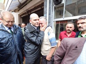 Başbakan Yardımcısı Canikli Ve İçişleri Bakanı Soylu Selden Zarar Gören Beşikdüzü İlçesinde İncelemelerde Bulundu