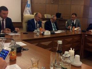 Bakan Müezzinoğlu: "Fetö Terör Örgütü, Hamallık Olan Hiçbir Yerde Kendisine Alan Aramamış”