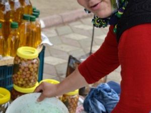 Zeytinde İlk Mahsuller Tezgahlarda Yerini Almaya Başladı