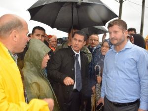 Başbakan Yardımcısı Canikli Ve İçişleri Bakanı Soylu Selden Etkilenen Giresun’un Eynesil İlçesinde İncelemelerde Bulundu
