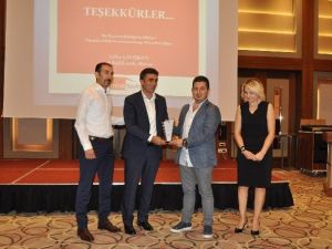 Elfi Akademi’den Yeni Nesil Emlak Semineri
