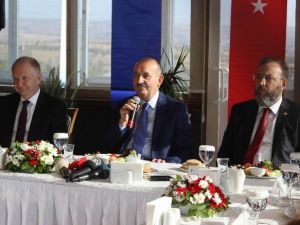 Bakan Müezzinoğlu: “Emeklilere Promosyonda Çalışmalarımızı Bir Noktaya Getirdik”