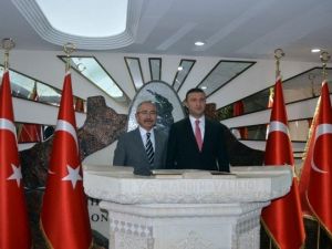 Bakan Yardımcısı Yegin, Mardin’de İncelemelerde Bulundu