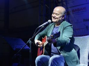 Pişmiş Toprak Sempozyum’unda Vedat Sakman Konseri