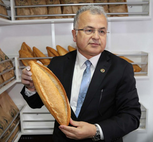Rize’de Ekmek de Halk Ekmek de Zamlandı