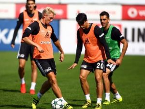 Beşiktaş, Dinamo Kiev Maçı Hazırlıklarına Başladı