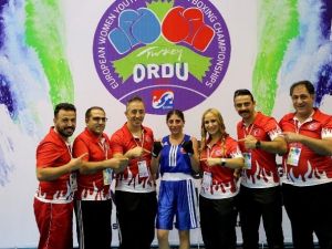 Ordu’da 2 Türk Boksör Daha Finale Yükseldi