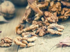 Çocuğunuza Her Gün 7 Ceviz Yedirin