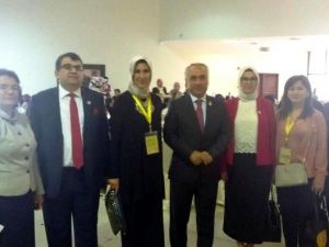 Düzce Belediyesi Müslüman Kadınlar Zirvesinde