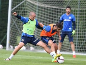 Fenerbahçe’de Avrupa Mesaisi Başladı