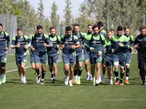 A. Konyaspor’da Uefa Avrupa Ligi Mesaisi Başladı