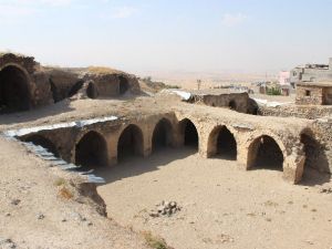 Mor Kiryakus Manastırı Restore Edilmeyi Bekliyor