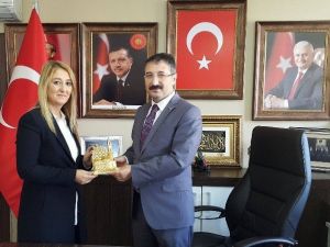 Ak Parti Yöneticilerinden Çorum Teşkilatına Ziyaret