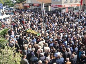 Eski Başkan Hasan Aslan’a Gözyaşı