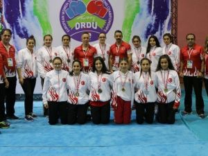 Türkiye Yıldız Ve Gençlerde Avrupa’yı Salladı