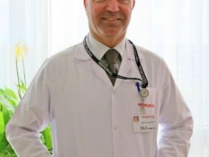 Gülme Ve Hapşırma Sırasında Tekrarlayan İdrar Kaçırmaya Dikkat