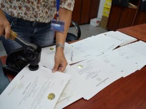 Binlerce Diploma Sahibini Bekliyor