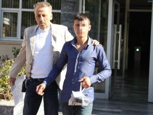 "İş Yeri Kurşunladım" Diyerek Polise Teslim Oldu
