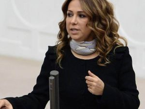 Ak Parti Antalya Milletvekili Gökçen Özdoğan Enç:
