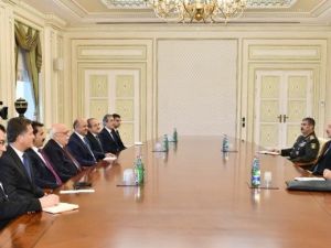 Bakan Işık, Aliyev’le Görüştü