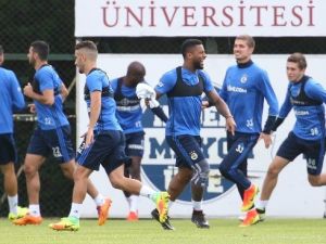 Fenerbahçe, Feyenoord Maçı Hazırlıklarını Sürdürüyor