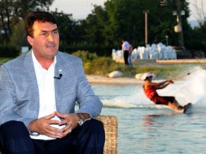 Osmangazi Belediyesi, 15 Temmuz Şehitleri İçin Wakeboard Düzenliyor