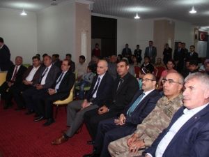 Vali Ustaoğlu Göçmenlerle Buluştu