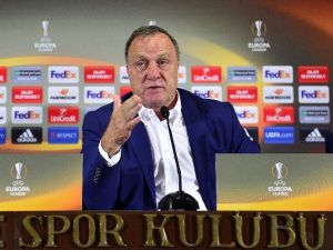 Dick Advocaat: “Manchester United Bu Grubun Esas Favorisi”