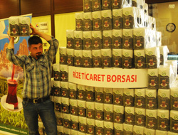 1 Demlik Çay'a 1 Ton Kuru Çay Aldı