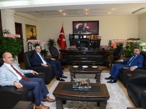 Başkan Külcü’den İdare Mahkemesi Başkanı’na Ziyaret