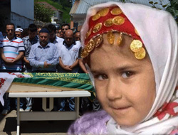 Minik Hanife Toprağa Verildi