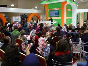 300 Çiftçi Kadına Konferans