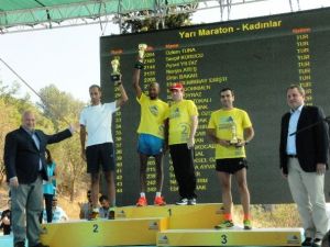 Turkcell Gelibolu Maratonu’nda 6 Bin Kişi Barış İçin Koştu