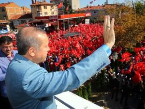 Cumhurbaşkanı Erdoğan: "Onlar Kaçacak Biz Kovalayacağız"