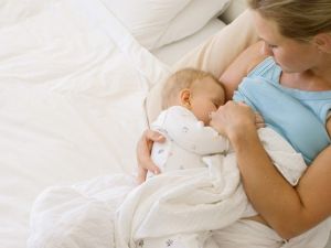 Emziren Anneye Tatlının Faydası Yok