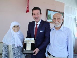 Hacılardan Başkan Tok’a Camii Ve Külliye İçin Teşekkür