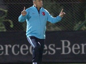 A Milli Takım, Ukrayna Maçı Hazırlıklarına Başladı