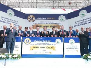 Bakan Mehmet Özhaseki’den Muhalefet Partilerinin Belediye Başkanlarına Çağrı