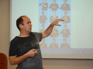 Anadolu Üniversitesi’nde ‘İşaret Dili Eğitimi’