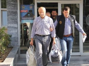 Emekli Polis Müdürlerine Bylock Gözaltısı