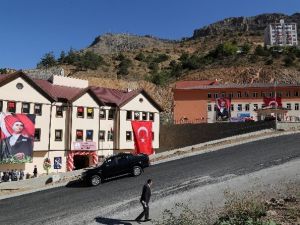 Gümüşhane’de 2 Yeni Okul Törenle Açıldı