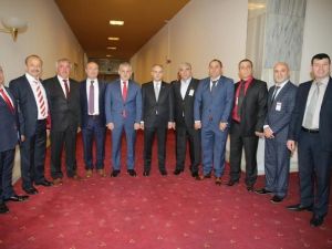 Sadef’ten Bakan Kılıç’a Davetiye